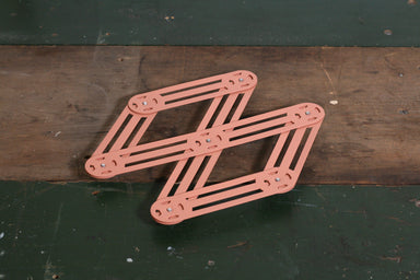 Extendable Table Trivet