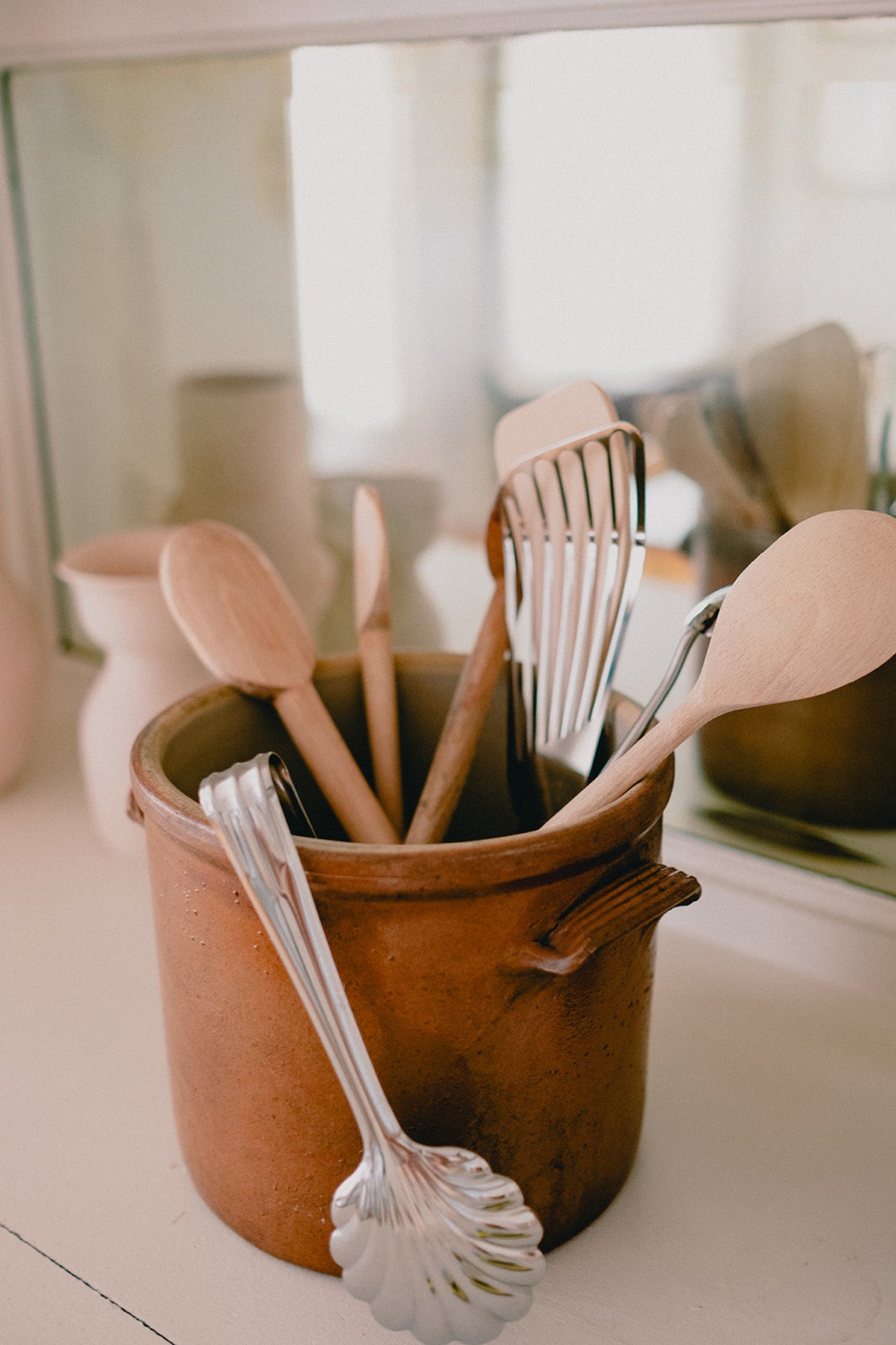 Pressed Serving Tongs