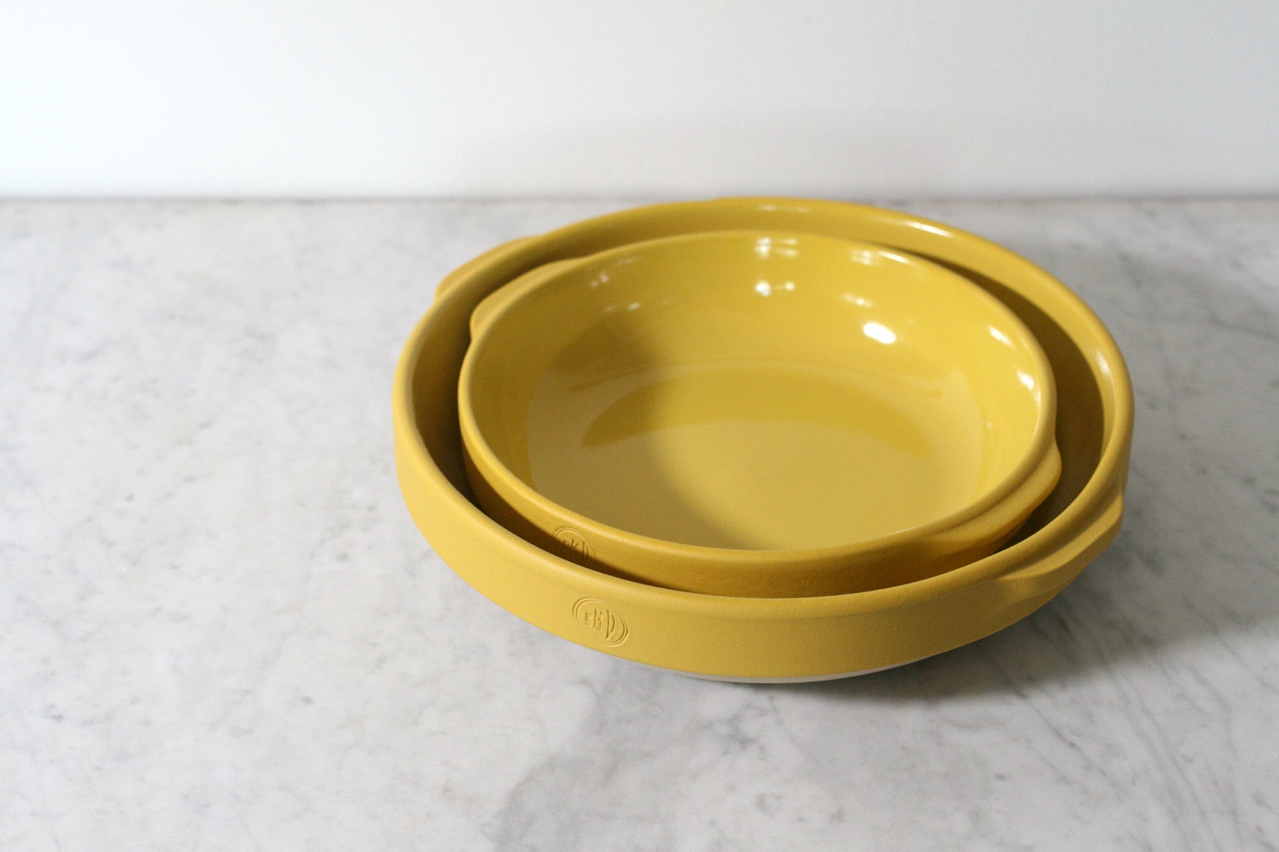 Manufacture de Digoin Round Baking Dish, Yellow