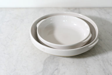 Manufacture de Digoin Round Baking Dish, Blanc