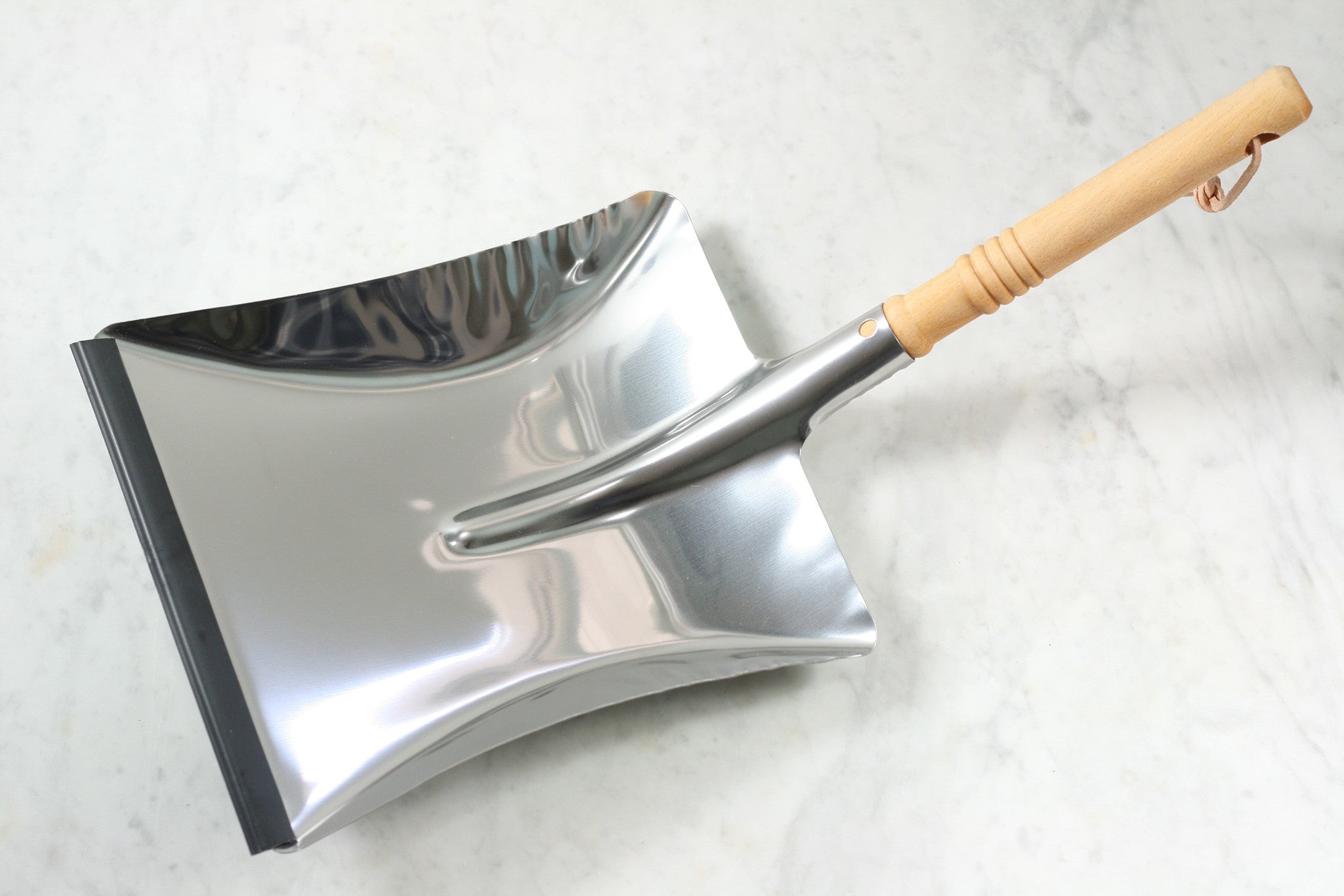 Zinc Coated Dustpan - Thumbnail 4