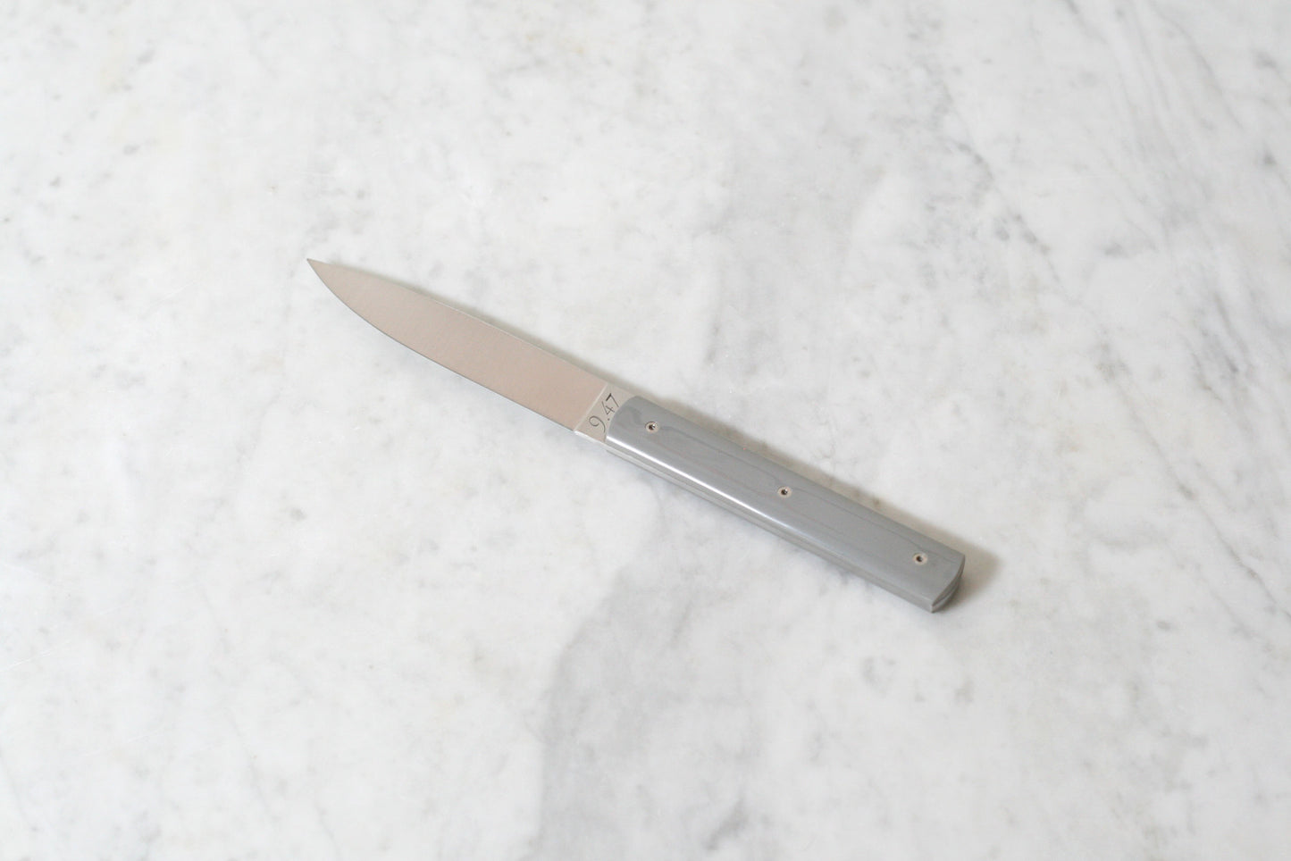 Perceval 9.47 Table Knife Gris Souris