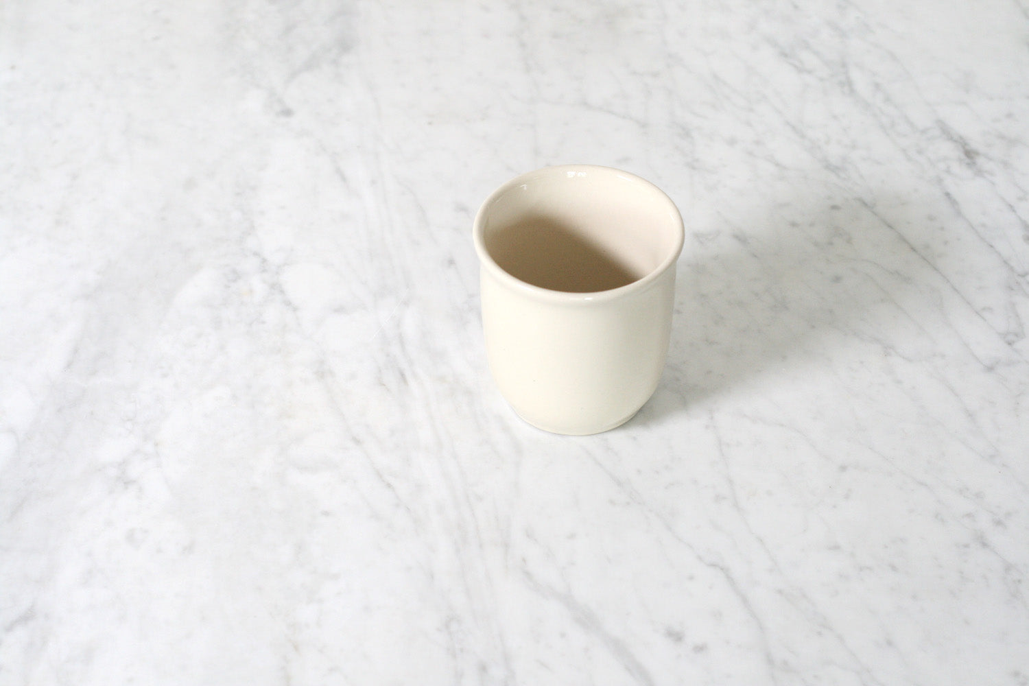 Simple Bathroom Cup